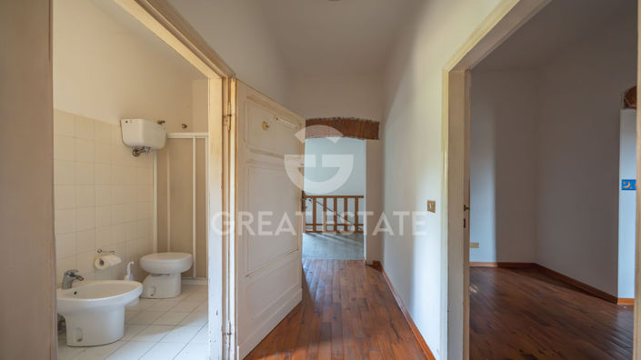 Image No.53-10 Bed Country House for sale