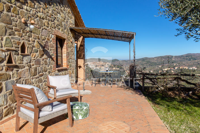 Image No.18-12 Bed Country House for sale