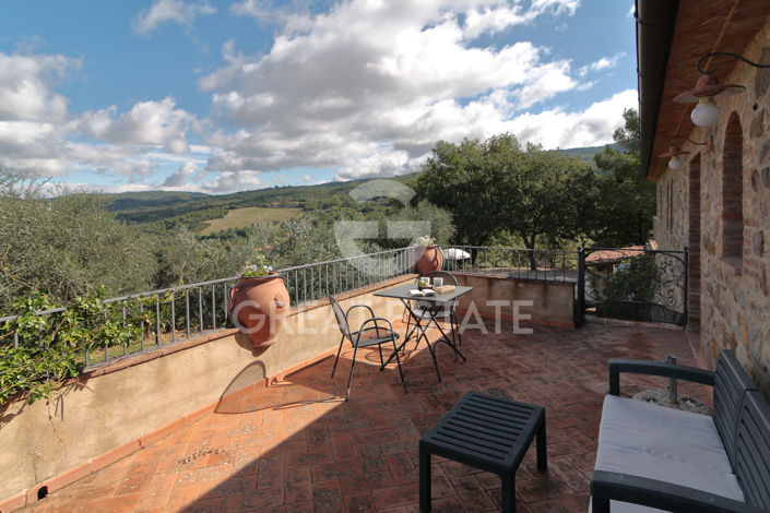 Image No.23-12 Bed Country House for sale