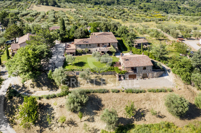 Image No.4-12 Bed Country House for sale