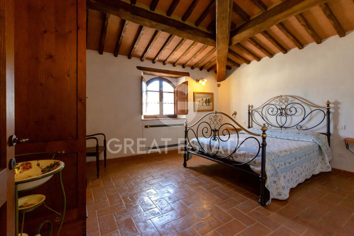 Image No.44-12 Bed Country House for sale