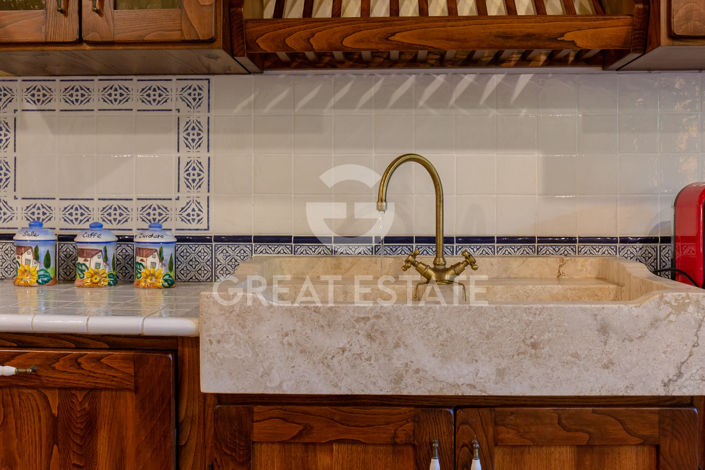 Image No.58-12 Bed Country House for sale