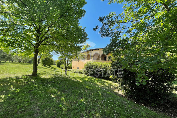 Image No.11-Maison de campagne de 4 chambres à vendre à Foiano della Chiana