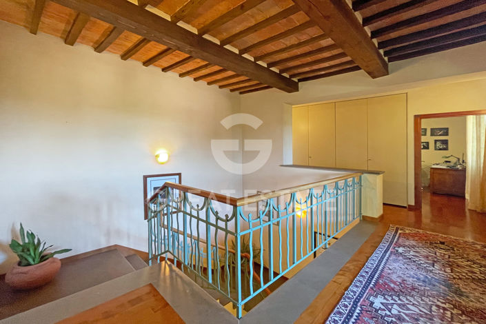 Image No.24-Maison de campagne de 4 chambres à vendre à Foiano della Chiana