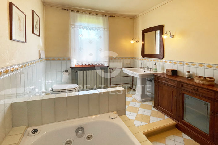 Image No.33-Maison de campagne de 4 chambres à vendre à Foiano della Chiana