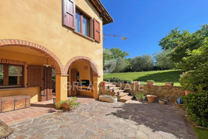 Image No.8-Maison de campagne de 4 chambres à vendre à Foiano della Chiana