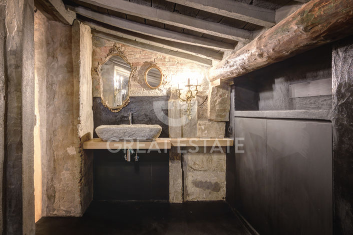 Image No.21-2 Bed Apartment for sale