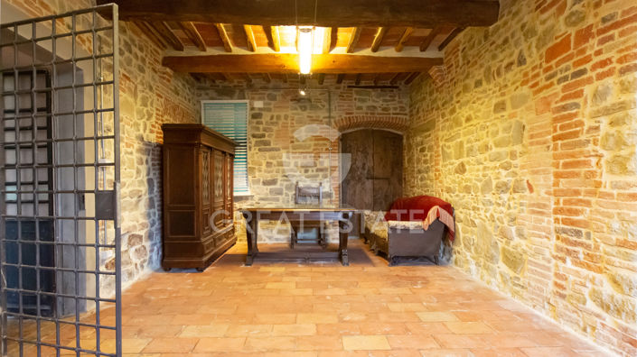 Image No.45-9 Bed Villa for sale