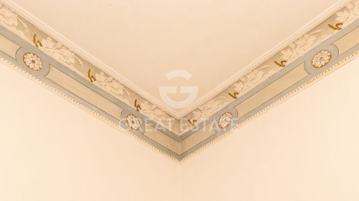 Image No.54-9 Bed Villa for sale