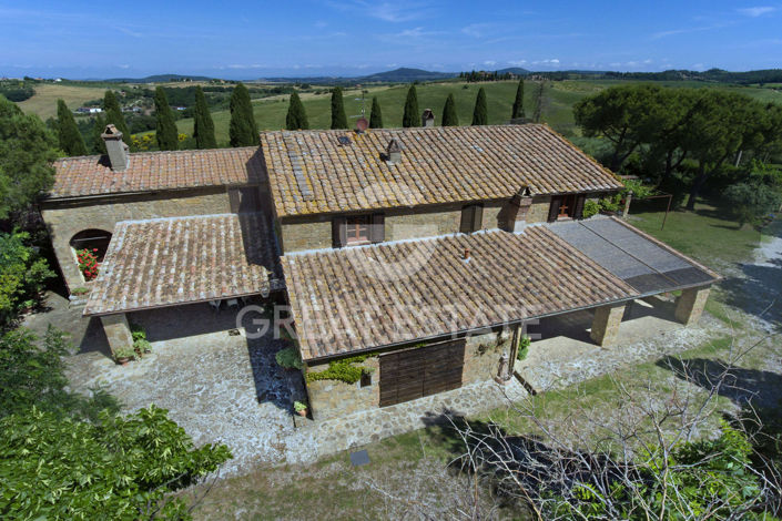 Image No.14-6 Bed Country House for sale