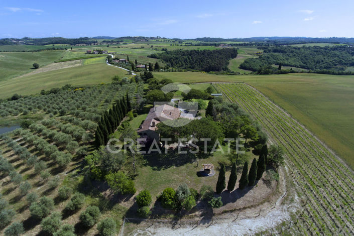 Image No.19-6 Bed Country House for sale