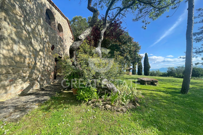 Image No.26-6 Bed Country House for sale