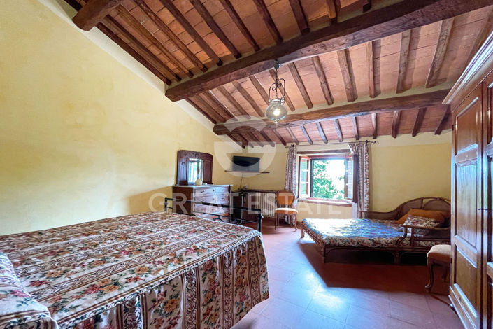 Image No.38-6 Bed Country House for sale