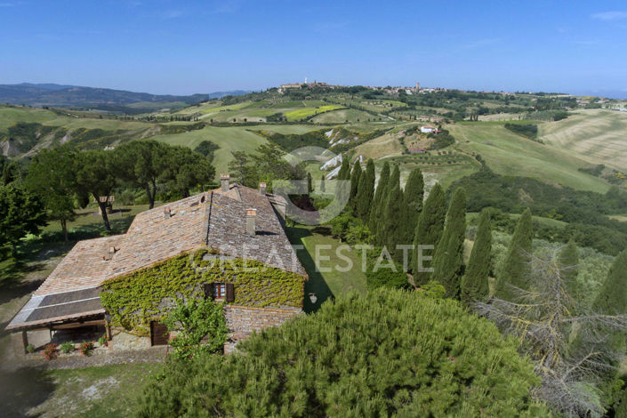 Image No.9-6 Bed Country House for sale