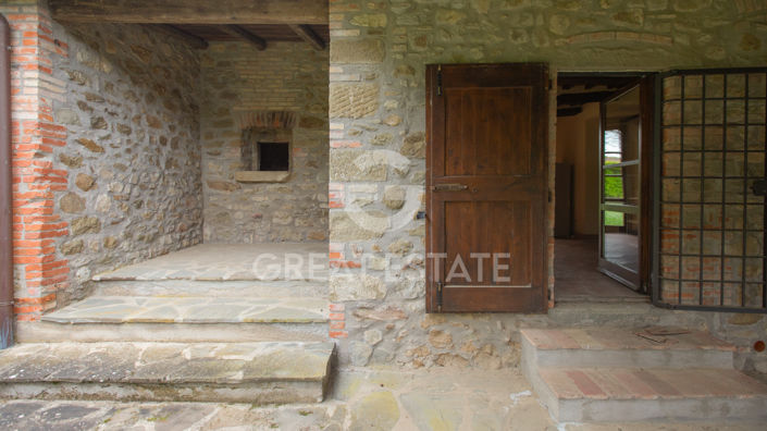 Image No.13-4 Bed Country House for sale