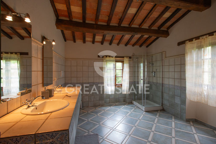 Image No.27-Maison de campagne de 4 chambres à vendre à Cortona