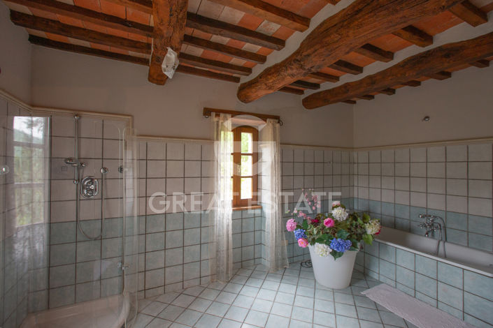 Image No.28-Maison de campagne de 4 chambres à vendre à Cortona