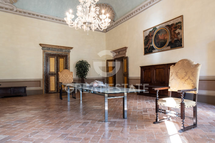 Image No.11-3 Bed Apartment for sale