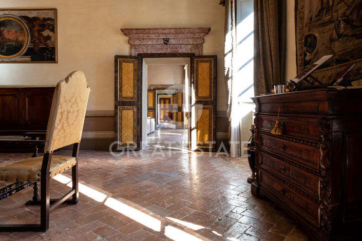 Image No.19-3 Bed Apartment for sale