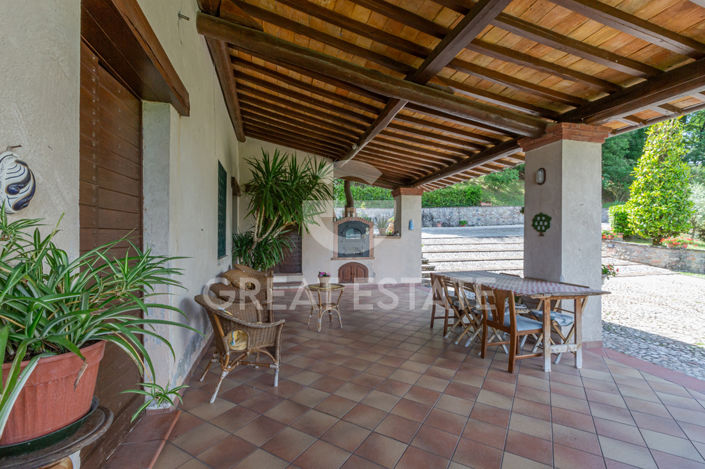 Image No.20-4 Bed Country House for sale