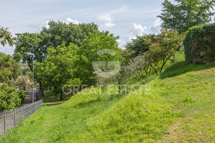 Image No.26-4 Bed Country House for sale