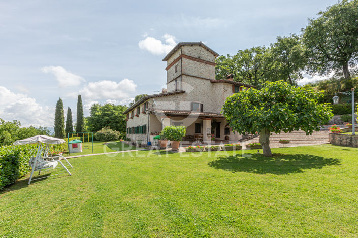 Image No.5-4 Bed Country House for sale