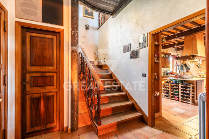 Image No.21-4 Bed Country House for sale