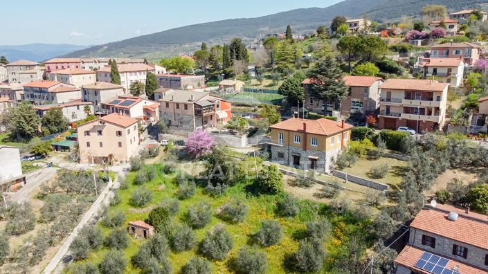 Image No.3-3 Bed Flat for sale