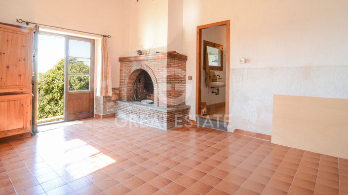 Image No.34-3 Bed Flat for sale