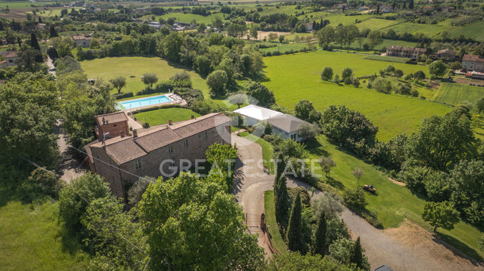 Image No.13-Maison de campagne de 11 chambres à vendre à Foiano della Chiana