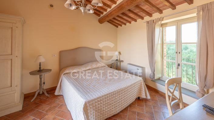 Image No.21-Maison de campagne de 11 chambres à vendre à Foiano della Chiana