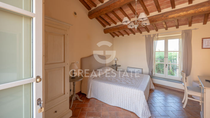 Image No.22-Maison de campagne de 11 chambres à vendre à Foiano della Chiana