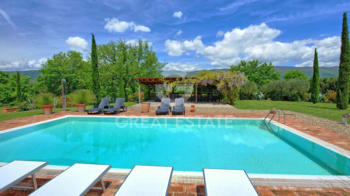 Image No.10-5 Bed Country House for sale