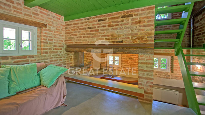 Image No.24-5 Bed Country House for sale