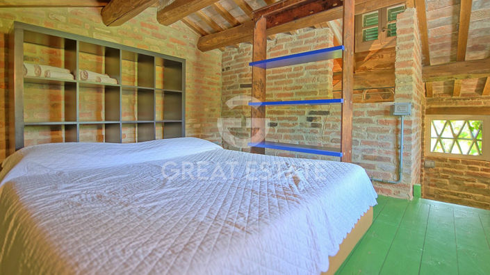 Image No.25-5 Bed Country House for sale