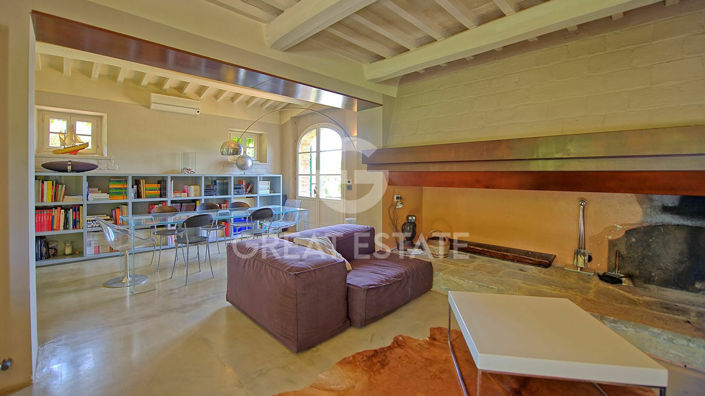 Image No.6-5 Bed Country House for sale