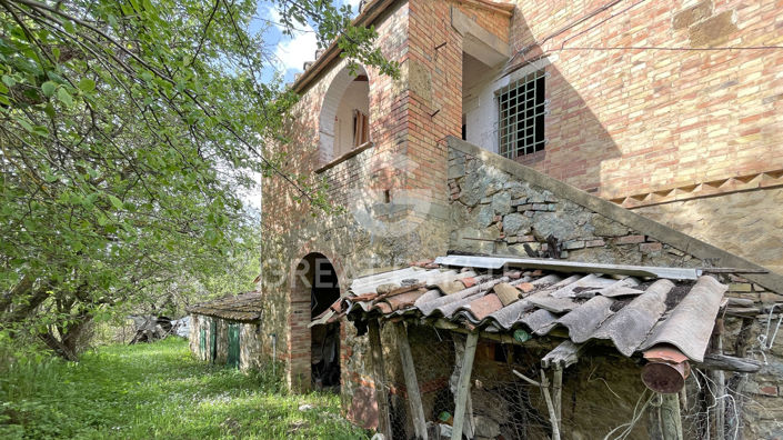 Image No.15-2 Bed Country House for sale