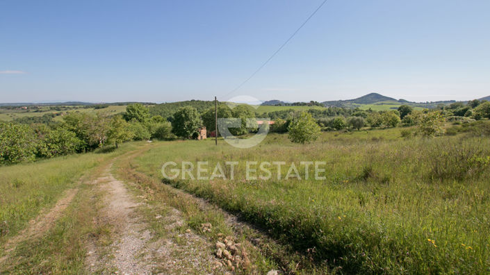 Image No.21-2 Bed Country House for sale