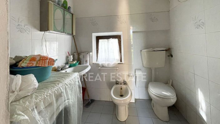 Image No.34-2 Bed Country House for sale