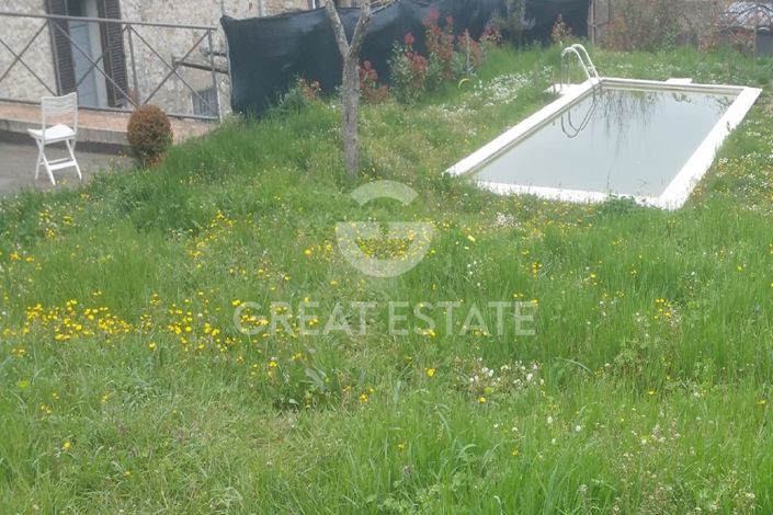 Image No.10-3 Bed Country House for sale