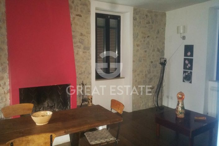 Image No.12-3 Bed Country House for sale