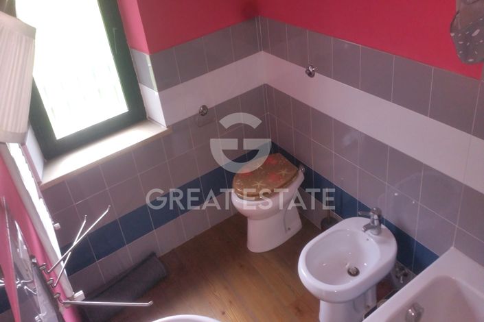 Image No.19-3 Bed Country House for sale