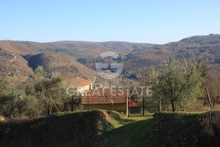 Image No.25-3 Bed Country House for sale