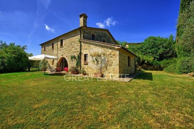 10 Bed Country House for sale