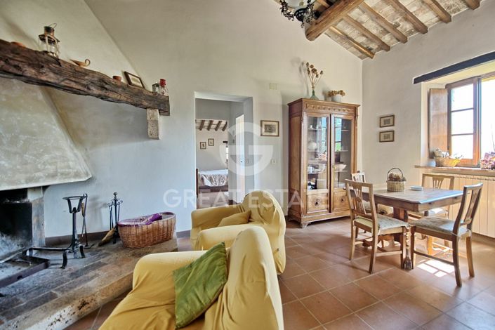 Image No.16-10 Bed Country House for sale