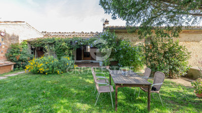 3 Bed Country House for sale