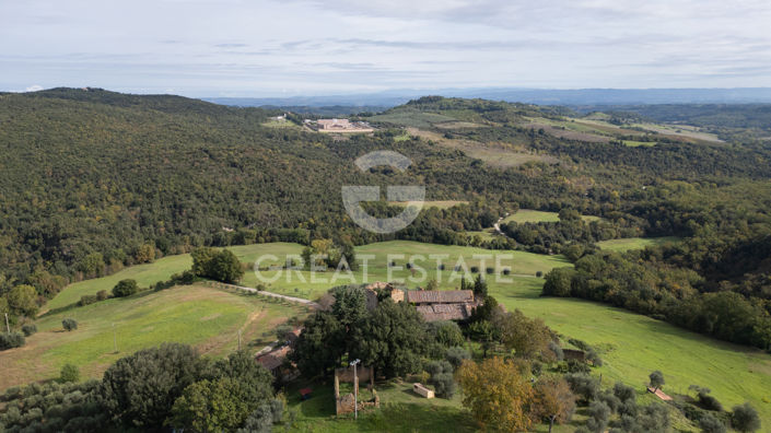 Image No.12-3 Bed Country House for sale