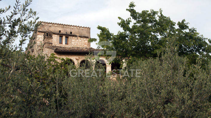 Image No.12-8 Bed Country House for sale