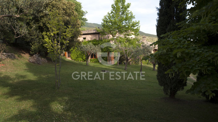 Image No.16-8 Bed Country House for sale