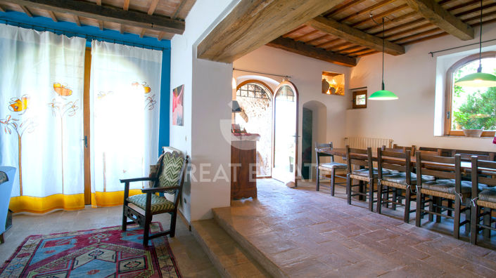 Image No.38-8 Bed Country House for sale